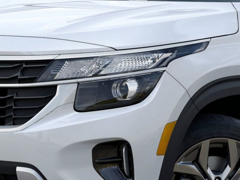 New 2026 Kia Seltos LX image 9