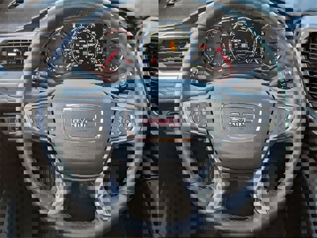 Used 2023 GMC Acadia AT4 w/ Technology Package image 10