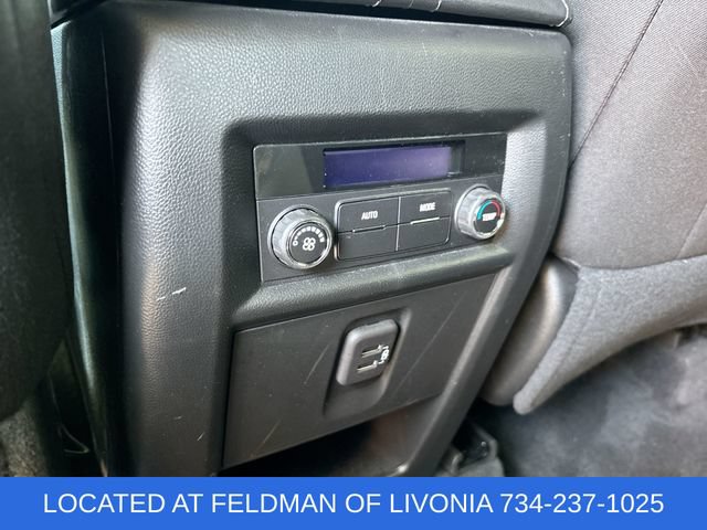 Used 2023 Chevrolet Traverse LT w/ Midnight/Sport Edition AWD/4WD image 20