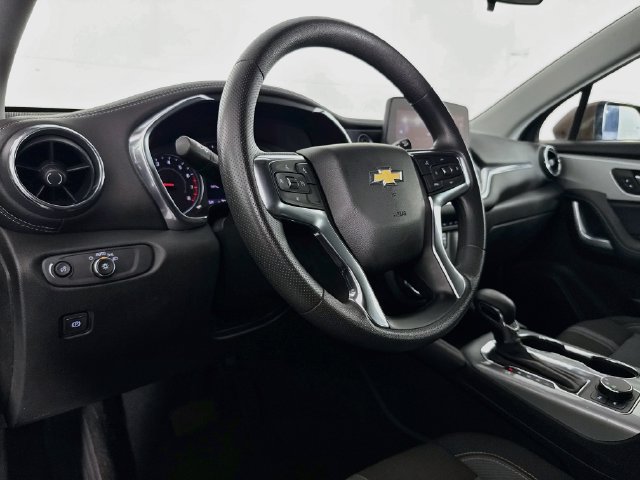 Used 2023 Chevrolet Blazer LT w/ Driver Confidence Package FWD image 20