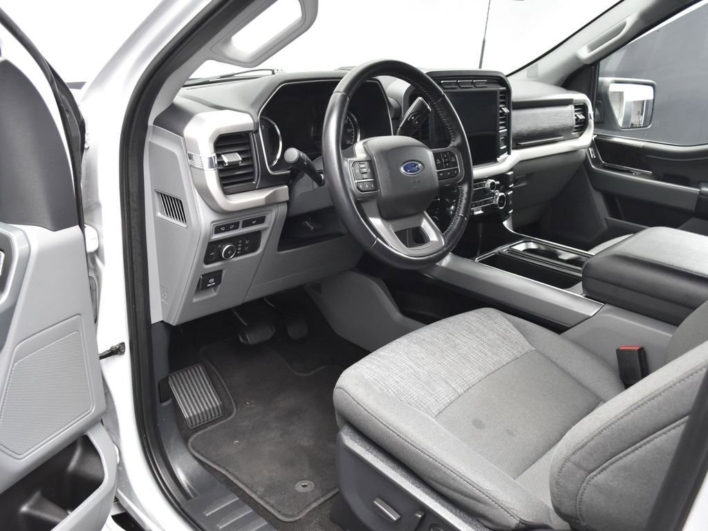 Used 2022 Ford F150 XLT w/ Equipment Group 302A High AWD/4WD image 8