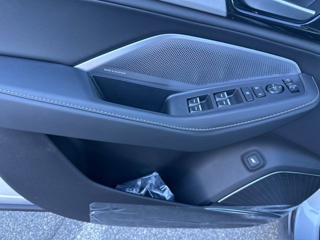 New 2026 Acura MDX w/ Technology Package AWD/4WD image 16