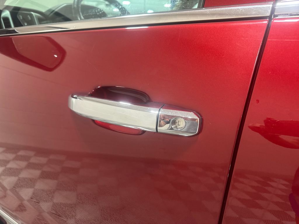 Used 2018 GMC Sierra 1500 SLT AWD/4WD image 22