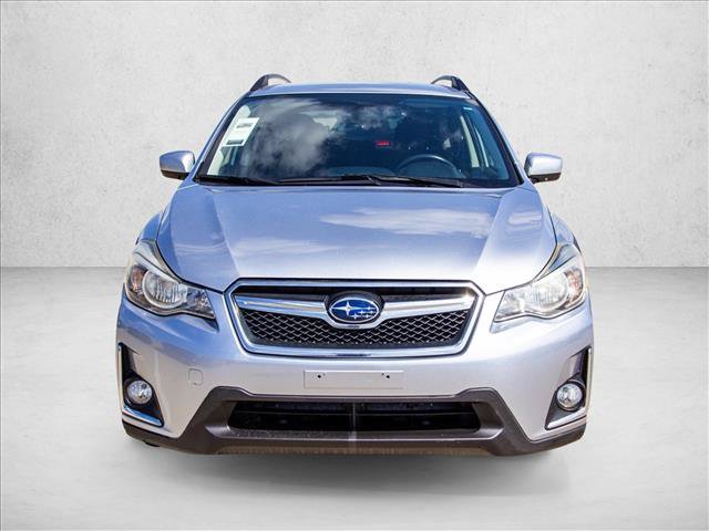 Used 2017 Subaru Crosstrek 2.0i Premium w/ Popular Package #1 AWD/4WD image 2