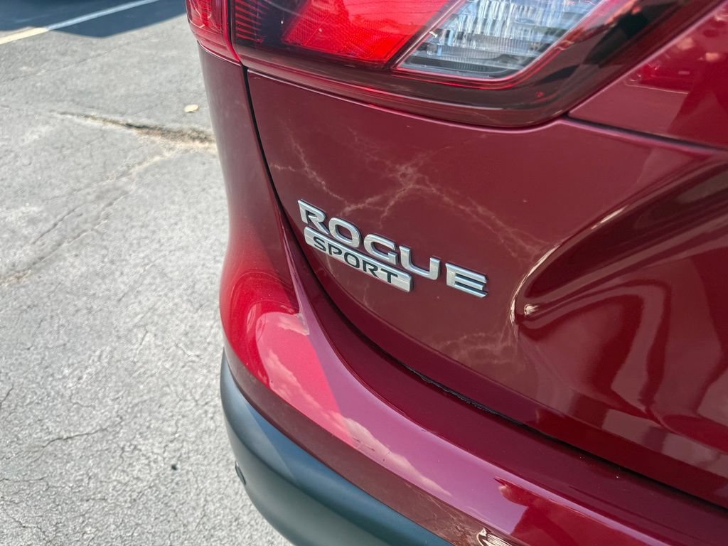 Used 2019 Nissan Rogue Sport SL w/ Premium Package AWD/4WD image 38