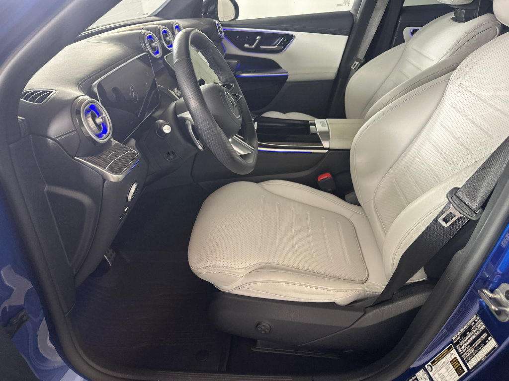 Certified 2026 Mercedes-Benz GLC 300 4MATIC image 3