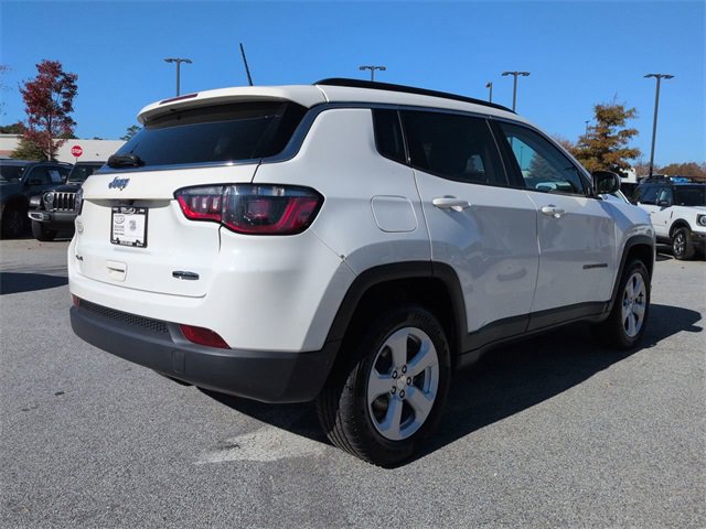 Used 2021 Jeep Compass Latitude image 4