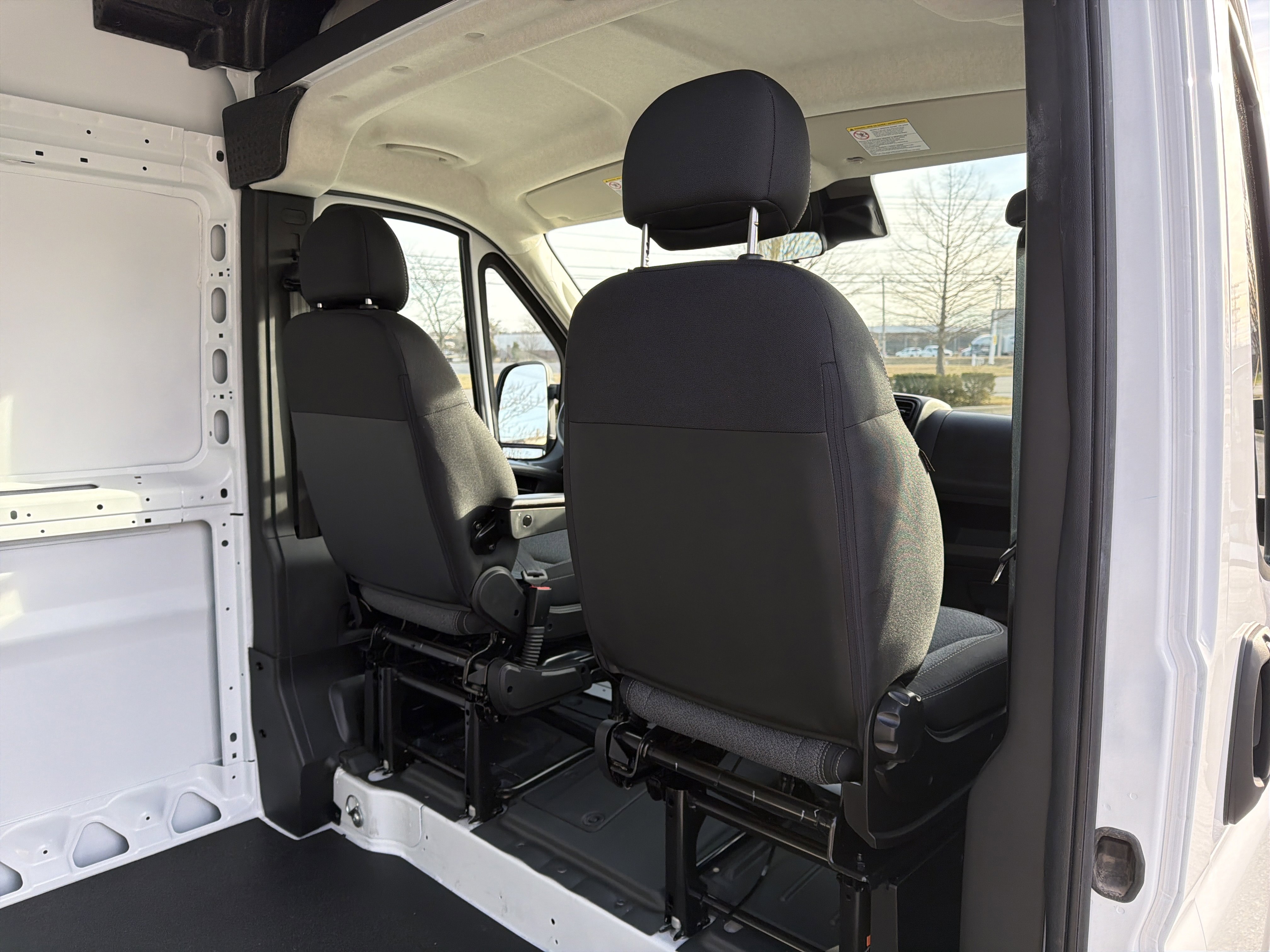 Used 2024 RAM ProMaster 2500 image 26