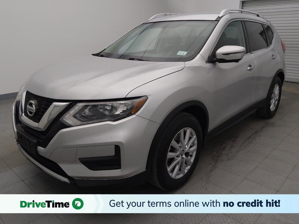 Used 2017 Nissan Rogue SV w/ SV Premium Package