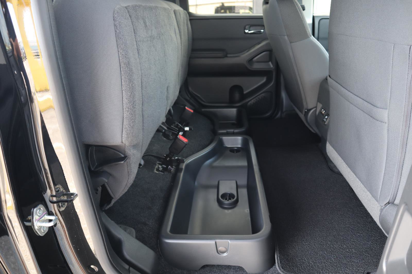 New 2026 Nissan Frontier 4x4 Crew Cab image 45