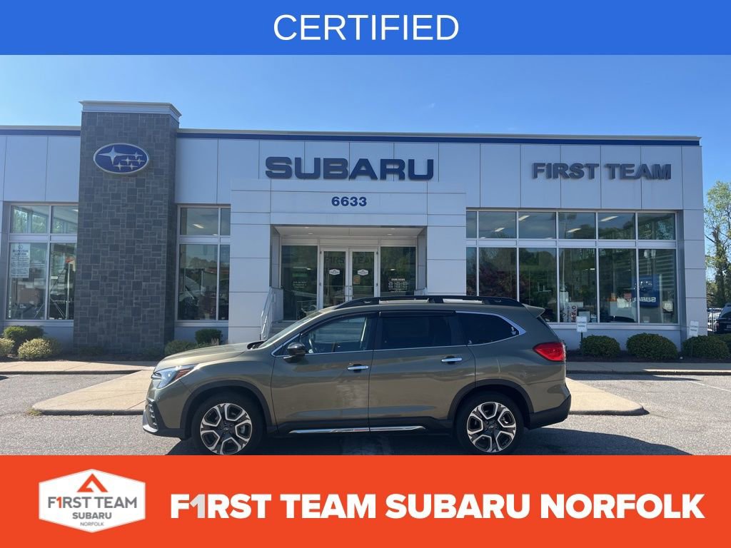 Used 2024 Subaru Ascent Touring image 1