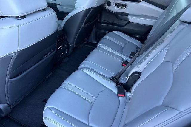 Used 2023 Honda Pilot EX-L image 15
