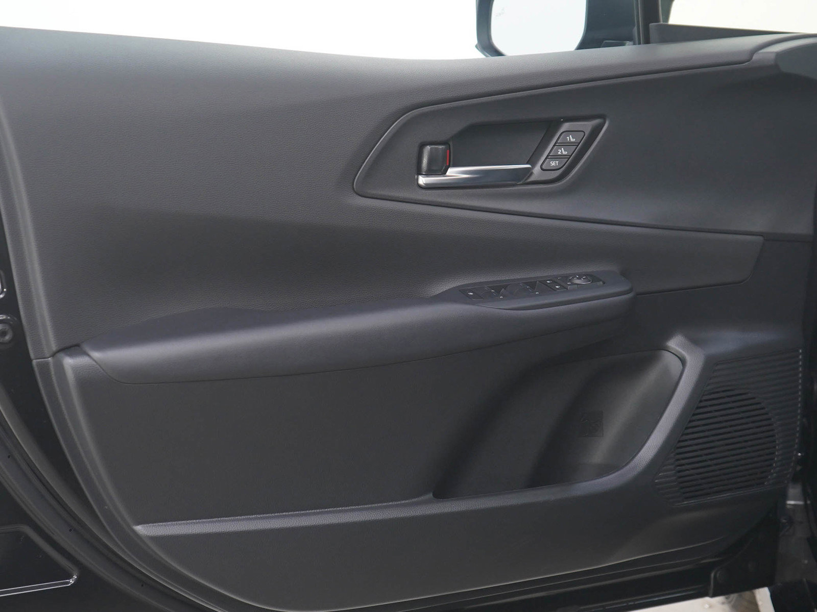 Used 2026 Toyota Prius Plug-In Hybrid w/ Limited Premium Package image 18