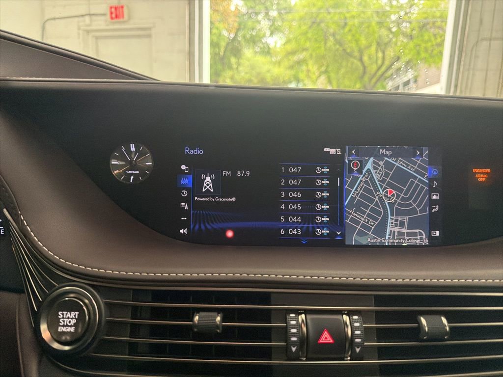 Used 2018 Lexus LS 500 AWD w/ Luxury Package image 35