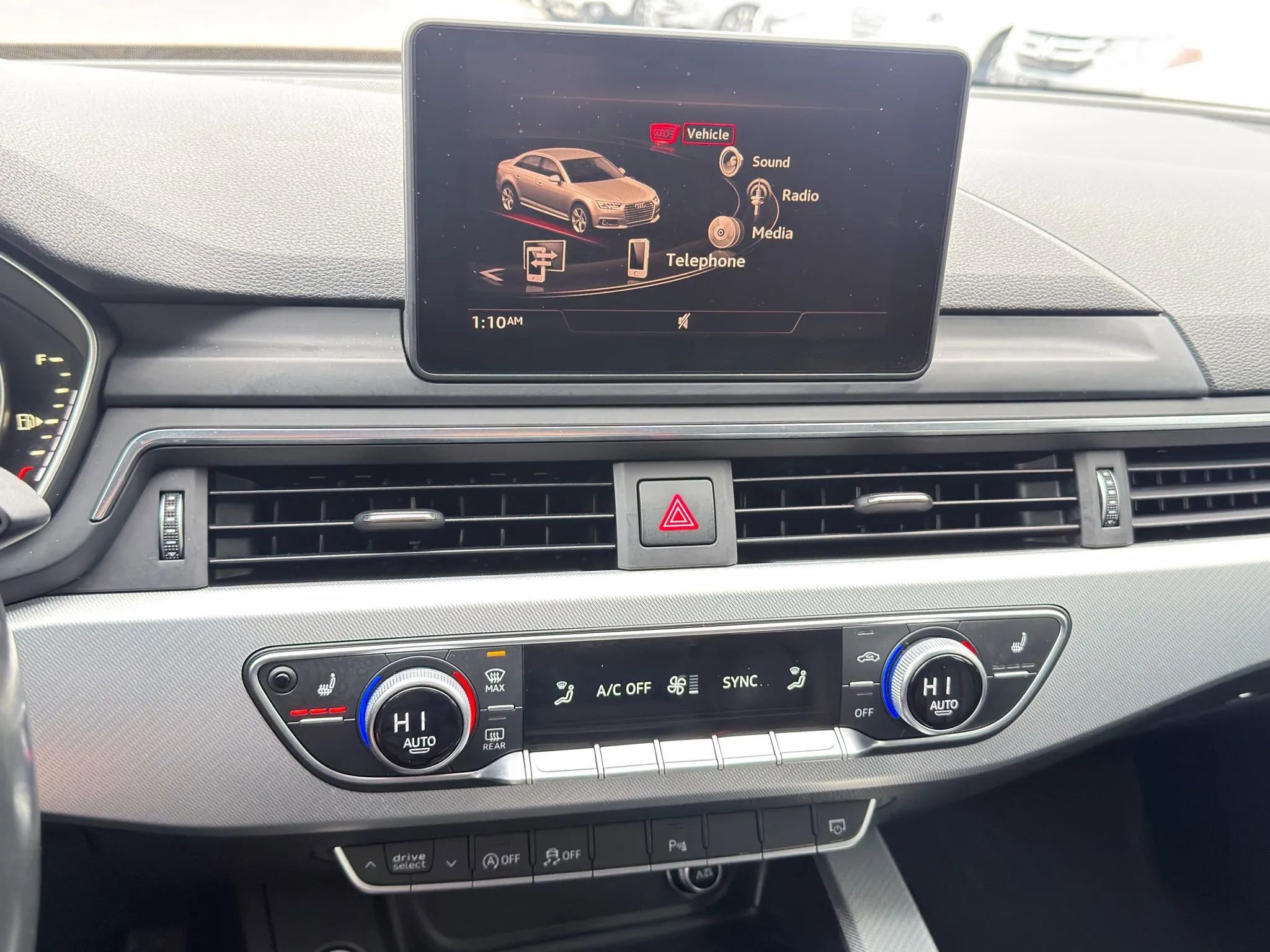 Used 2017 Audi A4 2.0T Premium w/ Convenience Package image 16