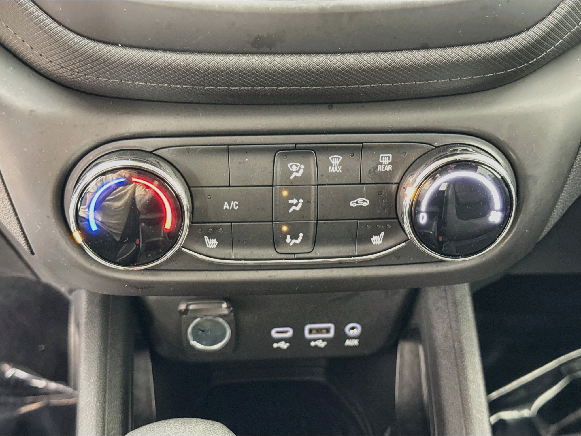 Used 2023 Chevrolet TrailBlazer LT FWD image 17