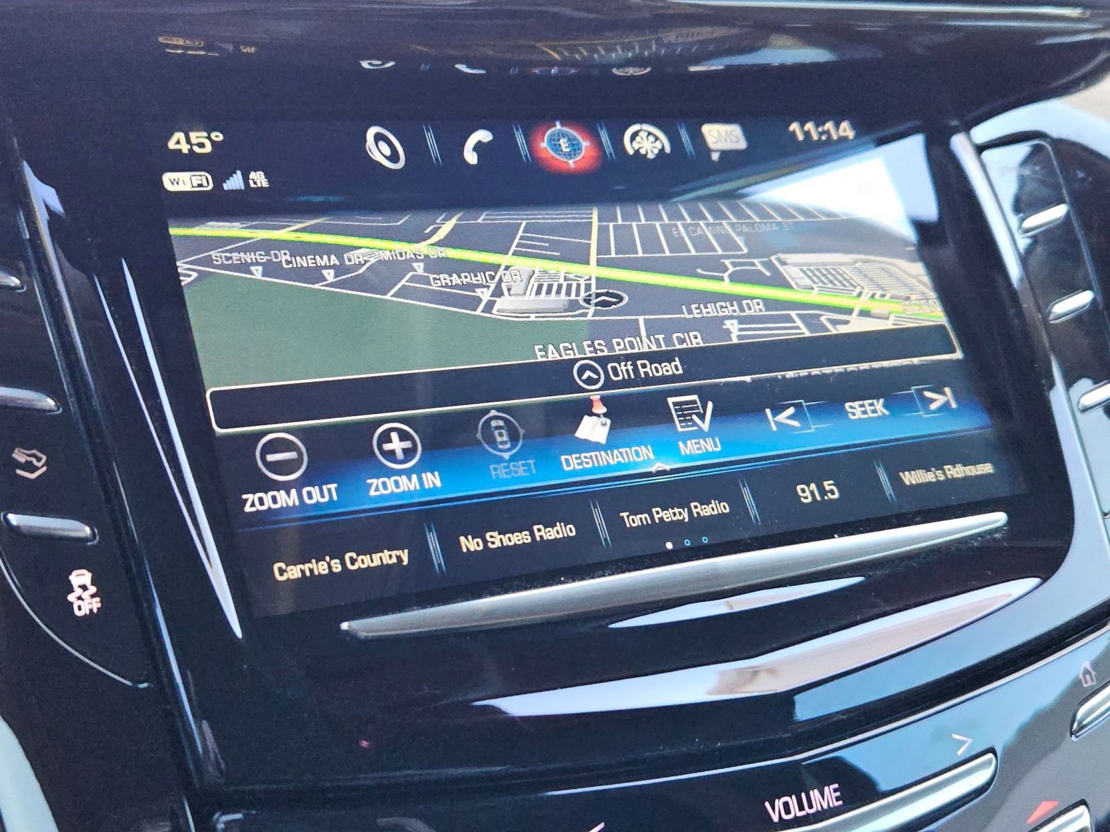 Used 2020 Cadillac Escalade Premium Luxury image 17