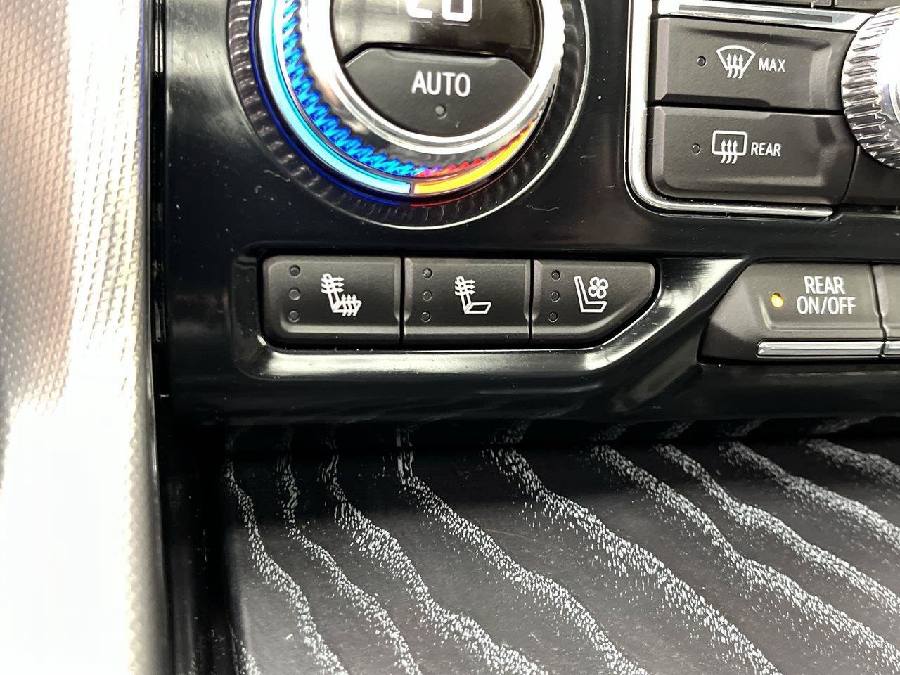 Certified 2023 GMC Yukon Denali w/ LPO, Floor Liner Package AWD/4WD image 26