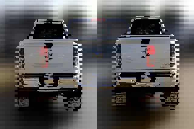 Used 2024 RAM 3500 Tradesman w/ Chrome Appearance Group image 5