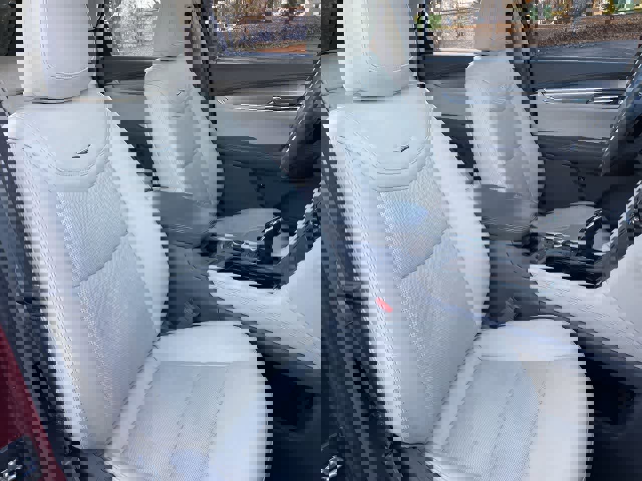 Used 2020 Cadillac XT5 Premium Luxury image 14