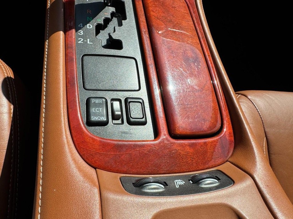 Used 2002 Lexus SC 430 Convertible image 16