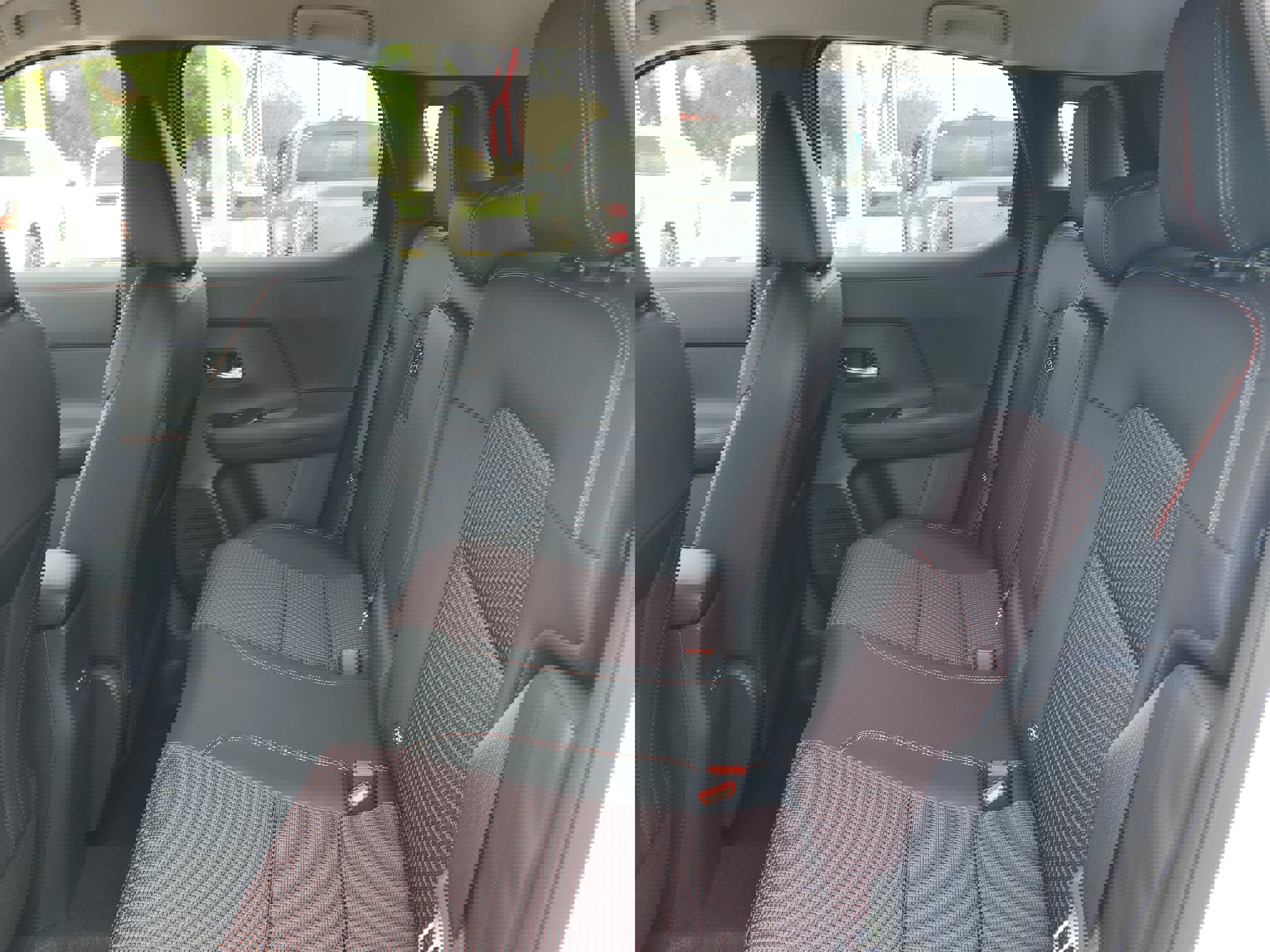 New 2026 Nissan Kicks SR image 11