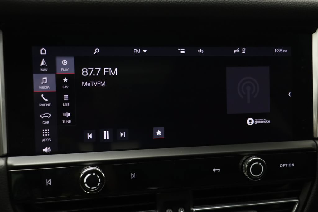 Used 2024 Porsche Macan AWD/4WD image 11