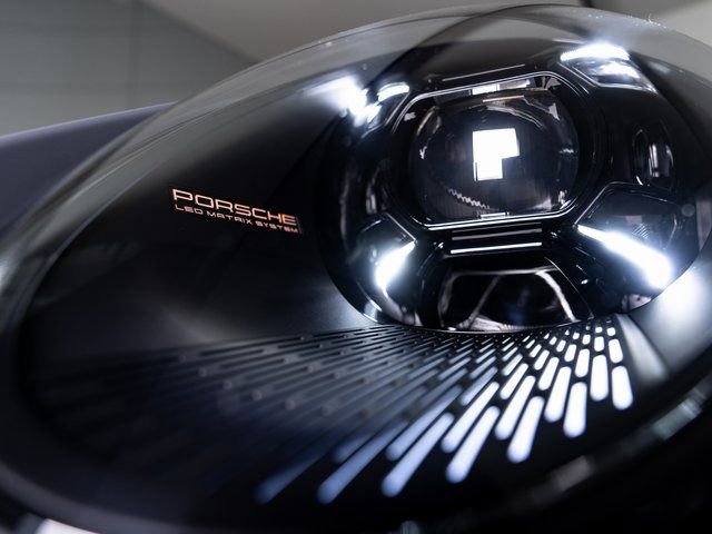 Certified 2023 Porsche 911 Turbo image 36