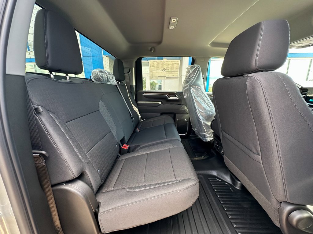 New 2026 Chevrolet Silverado 3500 LT w/ All Star Edition image 8