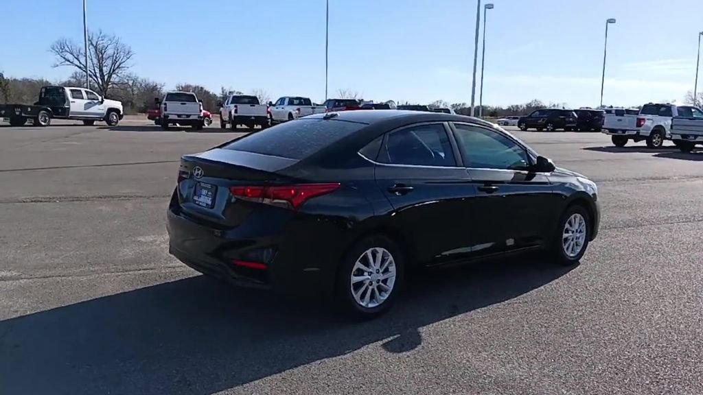 Used 2020 Hyundai Accent SEL image 8