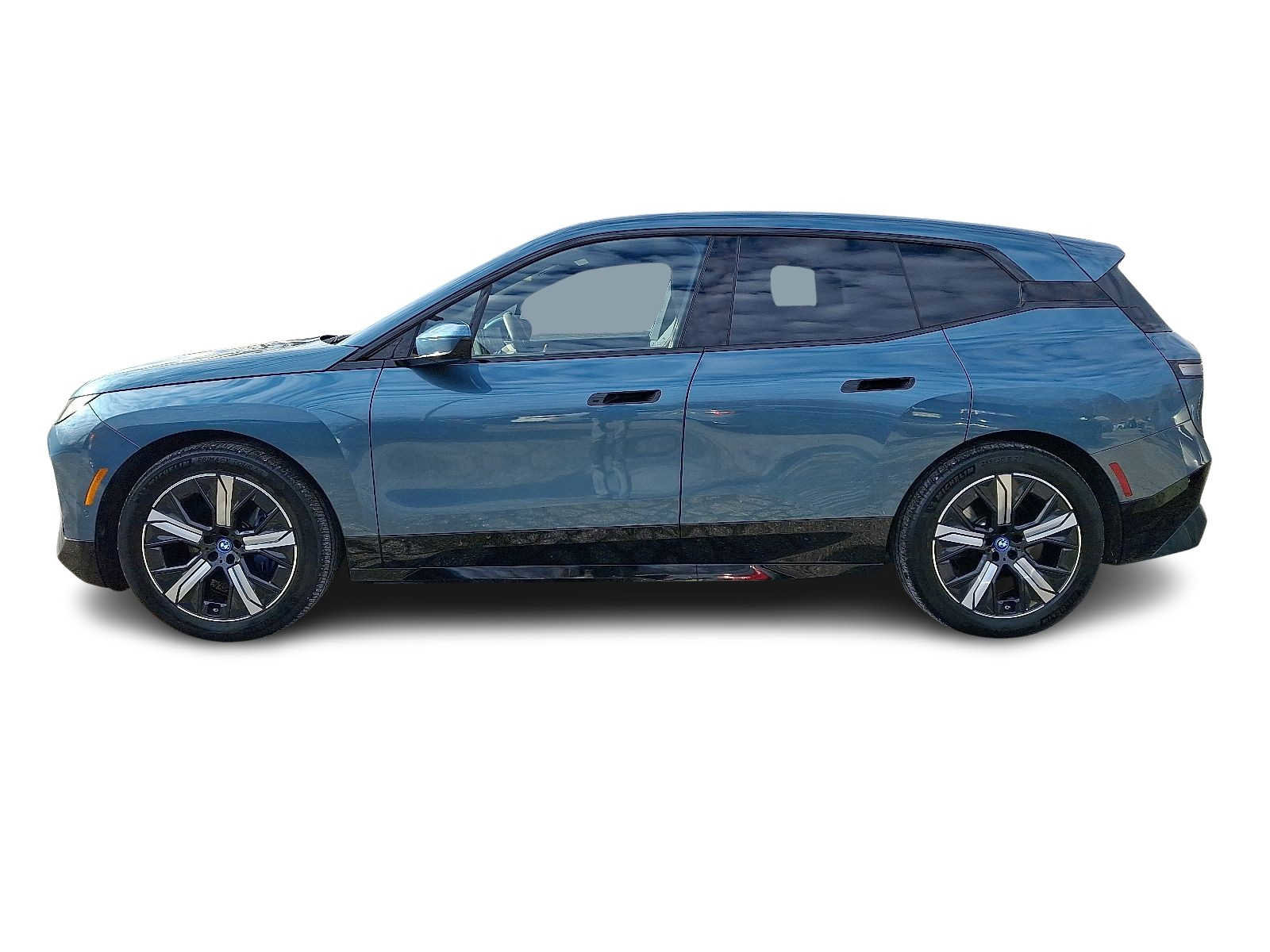 Used 2025 BMW iX xDrive50 image 7
