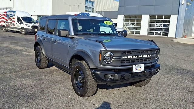 Certified 2023 Ford Bronco Black Diamond AWD/4WD image 2
