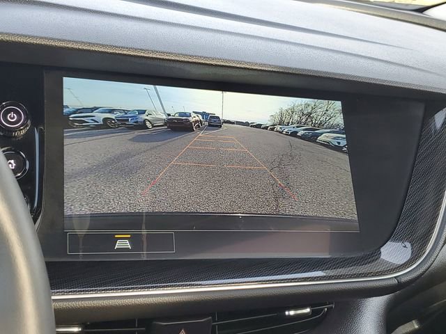 Used 2022 Buick Envision Essence w/ Sport Touring Package image 26