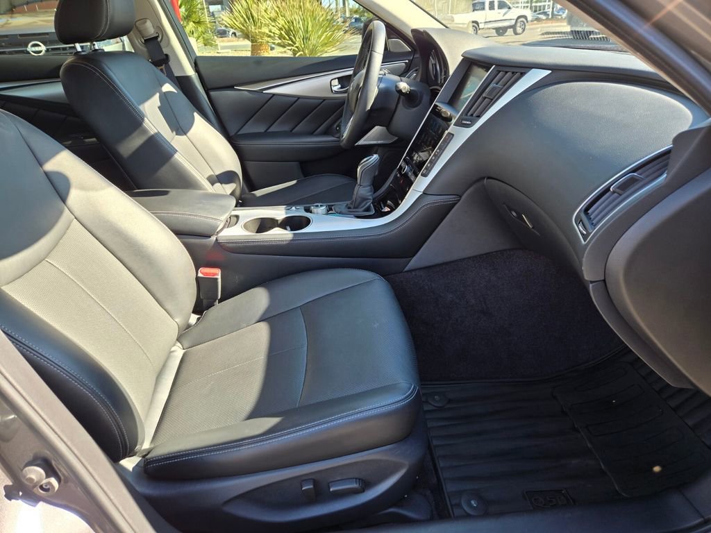 Used 2023 INFINITI Q50 Luxe RWD image 19