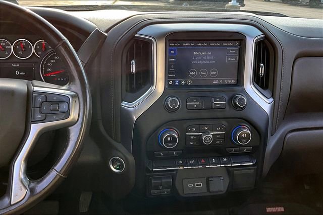 Used 2021 Chevrolet Silverado 1500 LT w/ LPO, Dark Essentials Package AWD/4WD image 10