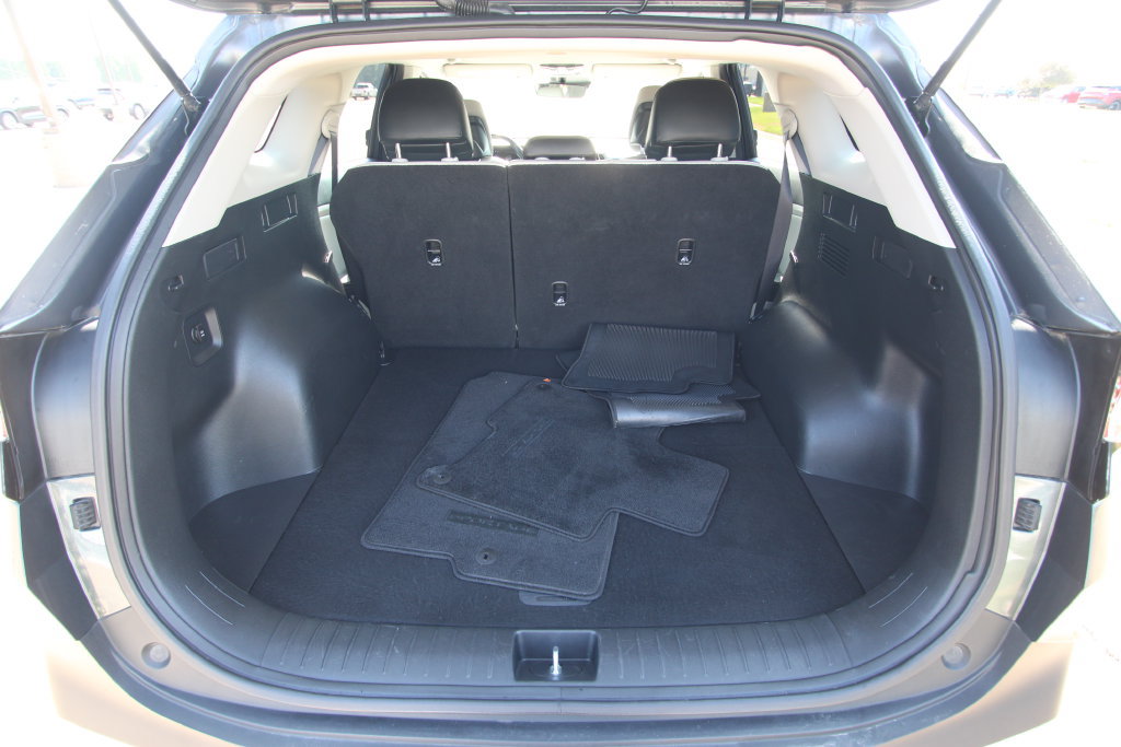 Used 2023 Kia Sportage EX FWD image 14
