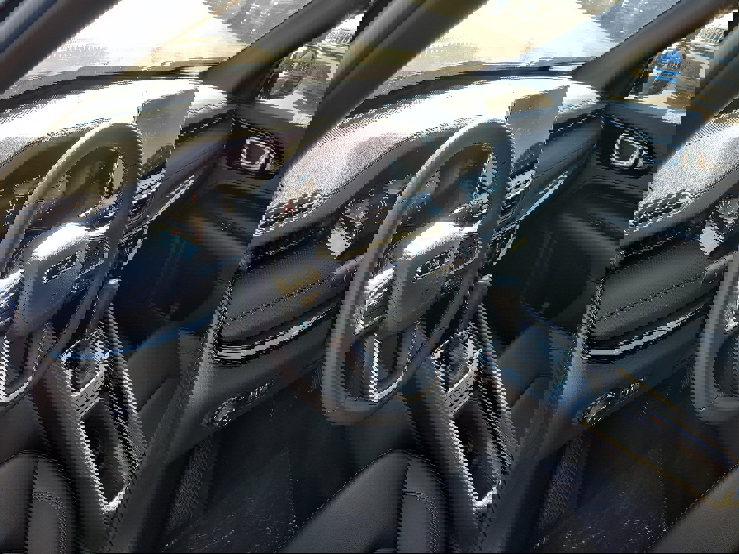 New 2026 Jeep Compass Limited image 14