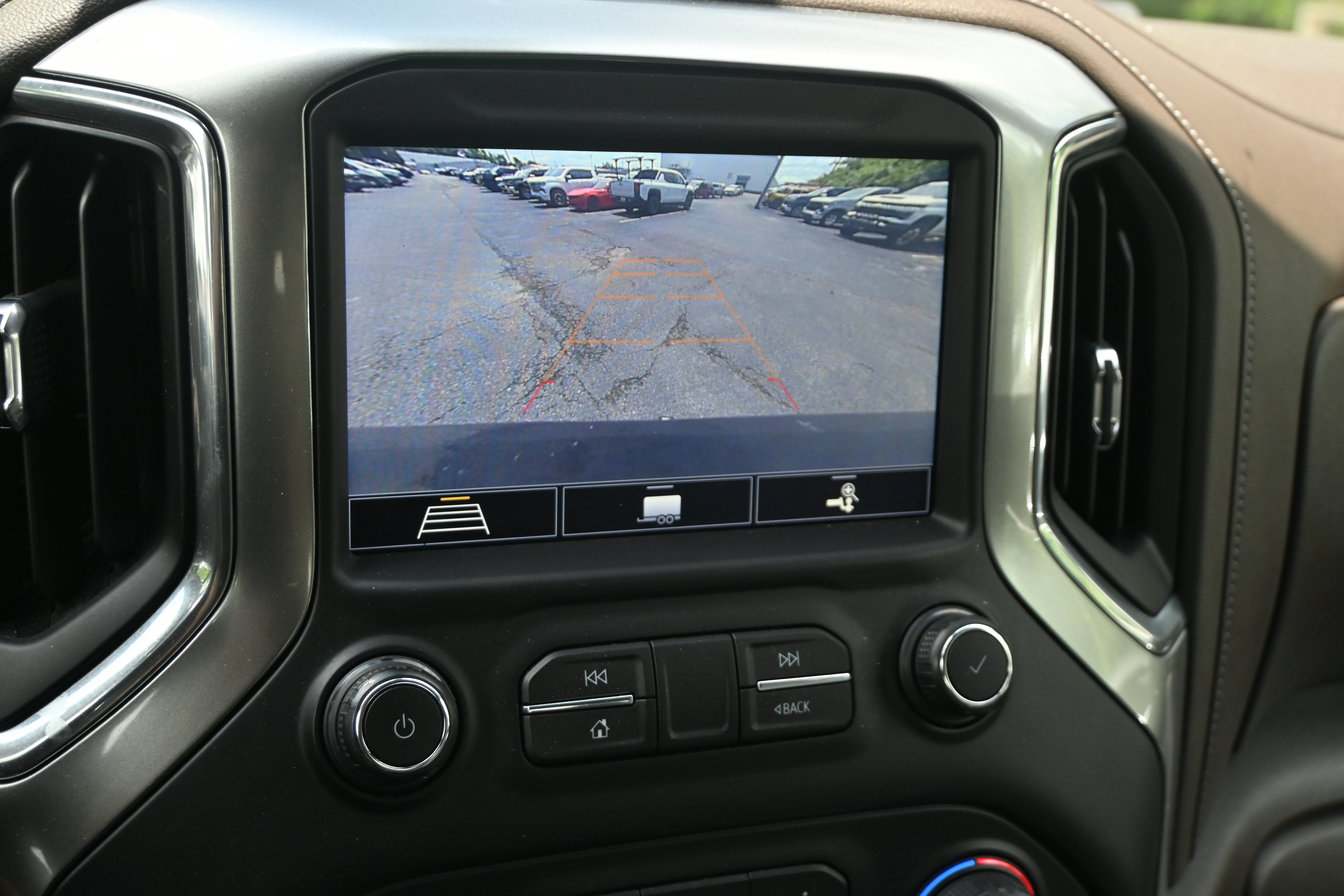 Used 2020 Chevrolet Silverado 1500 RST w/ All-Star Edition AWD/4WD image 23