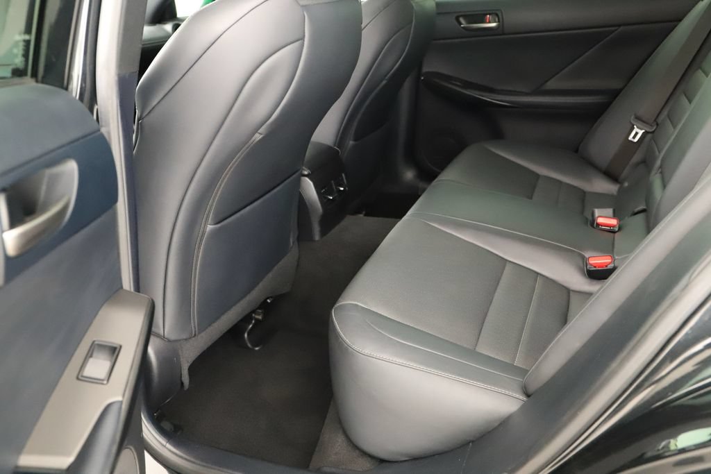 Used 2024 Lexus IS 350 F Sport RWD image 33