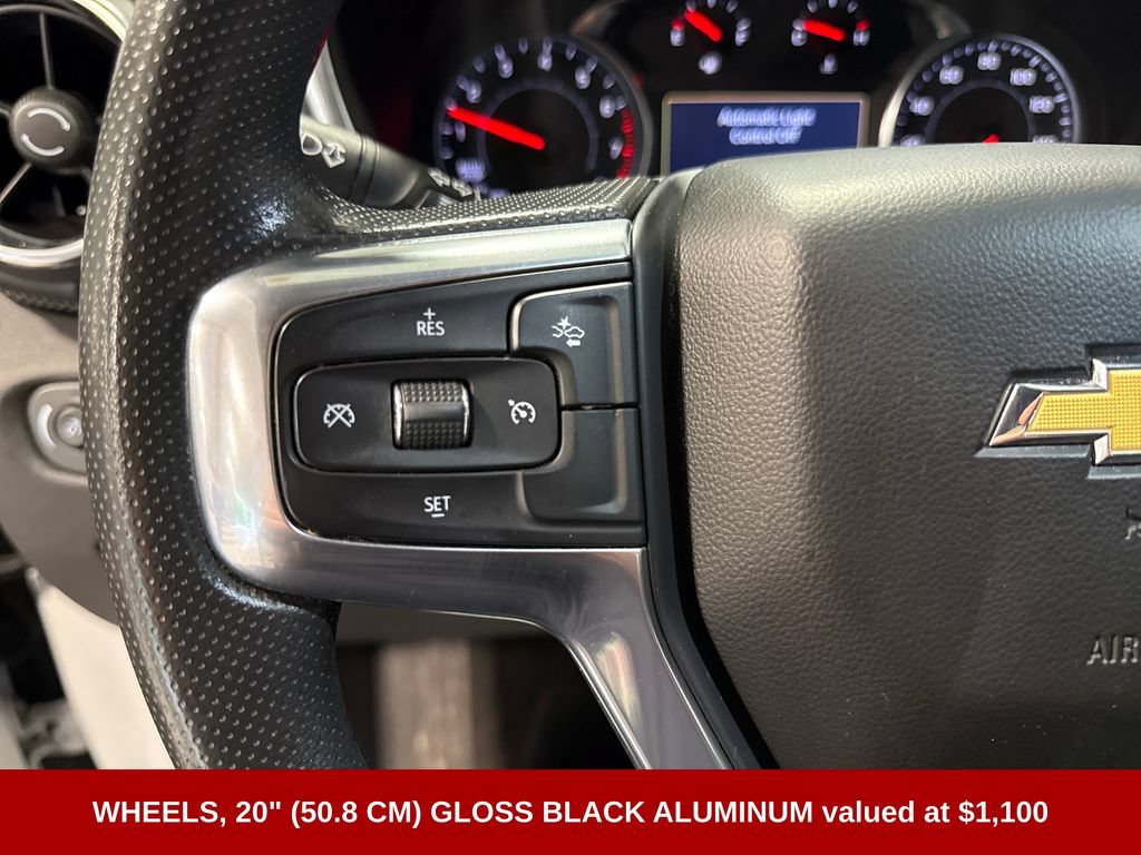 Used 2023 Chevrolet Blazer LT FWD image 3