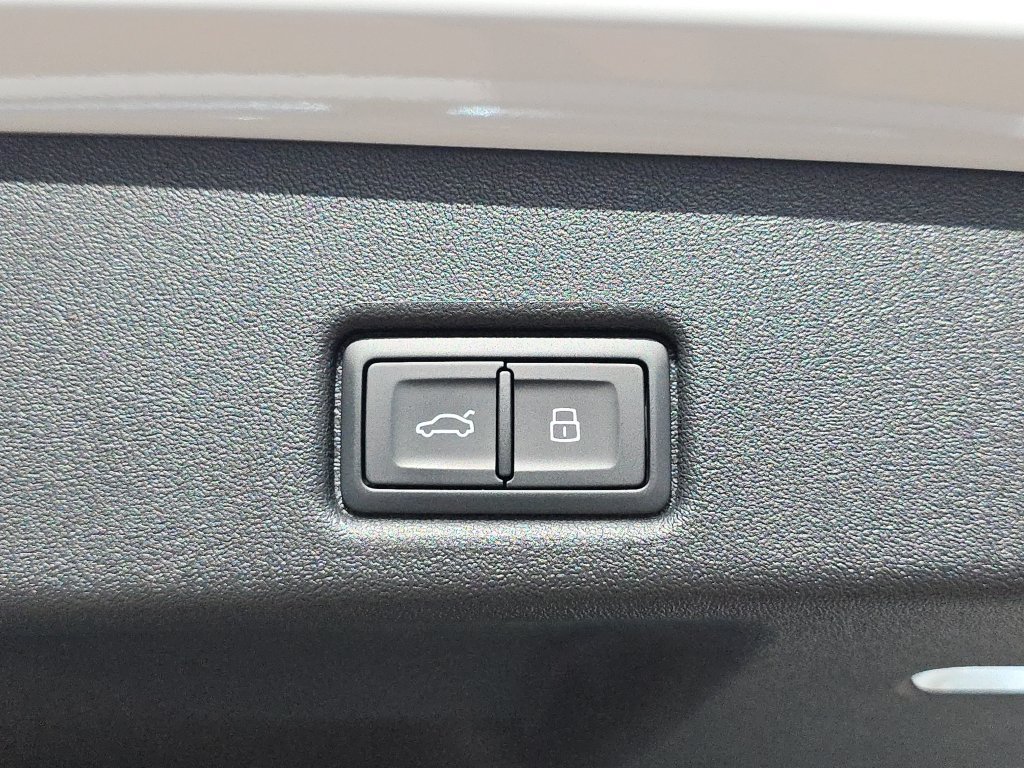 New 2026 Audi Q5 2.0T AWD/4WD image 13