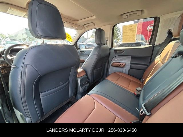 Used 2023 Ford Maverick Lariat w/ Lariat Luxury Package image 18