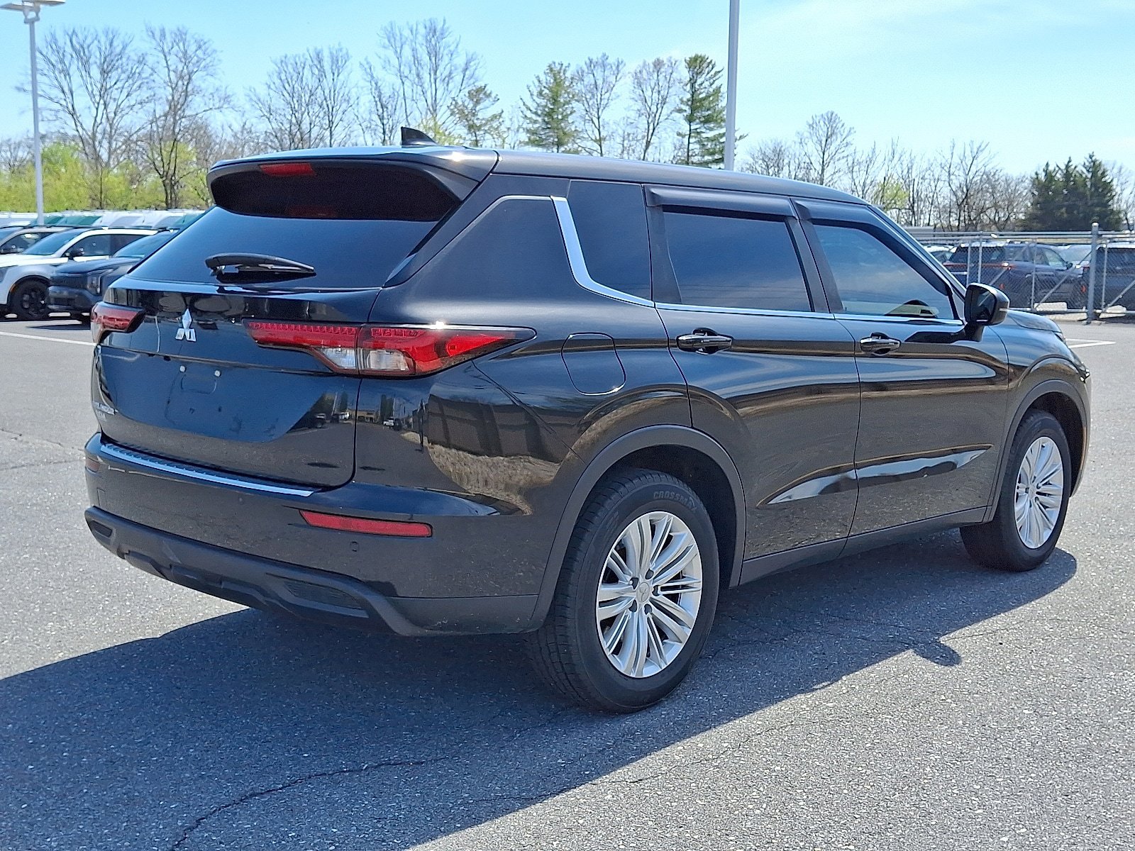 Used 2022 Mitsubishi Outlander ES AWD/4WD video 5