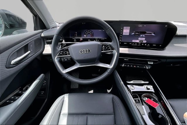 New 2026 Audi Q3 quattro 2.0T AWD/4WD image 5