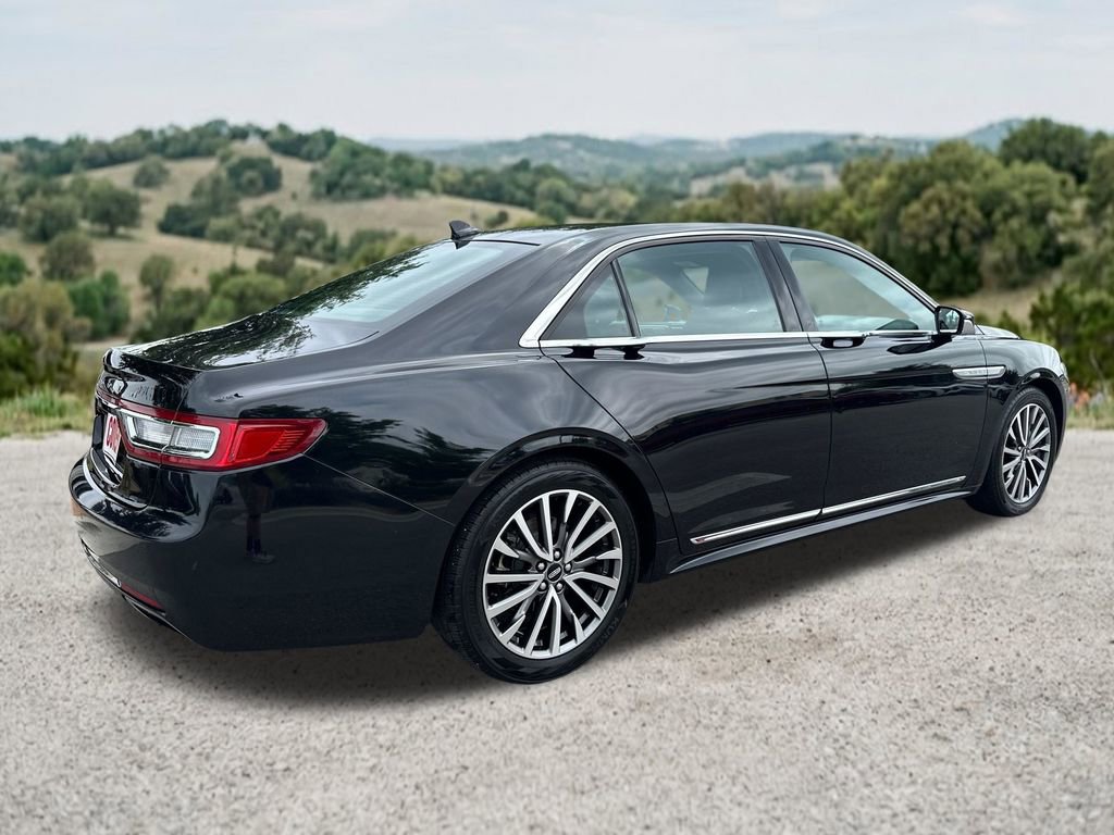 Used 2019 Lincoln Continental Select FWD image 9