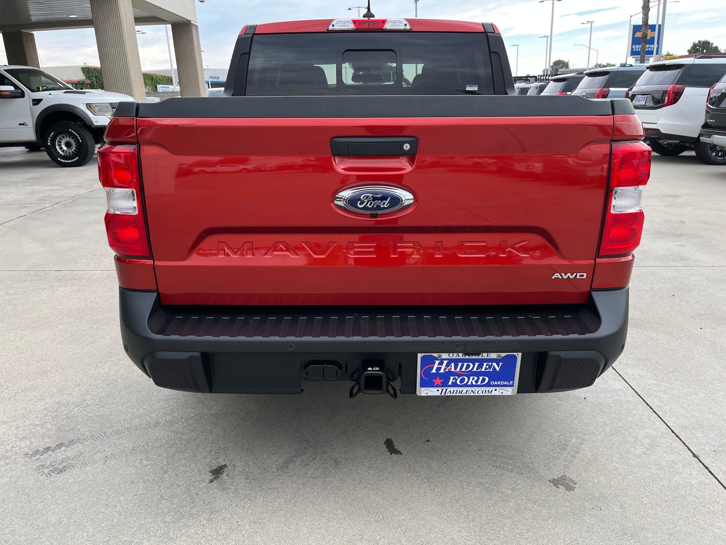 Certified 2024 Ford Maverick Lariat w/ 4K Tow Package AWD/4WD image 5
