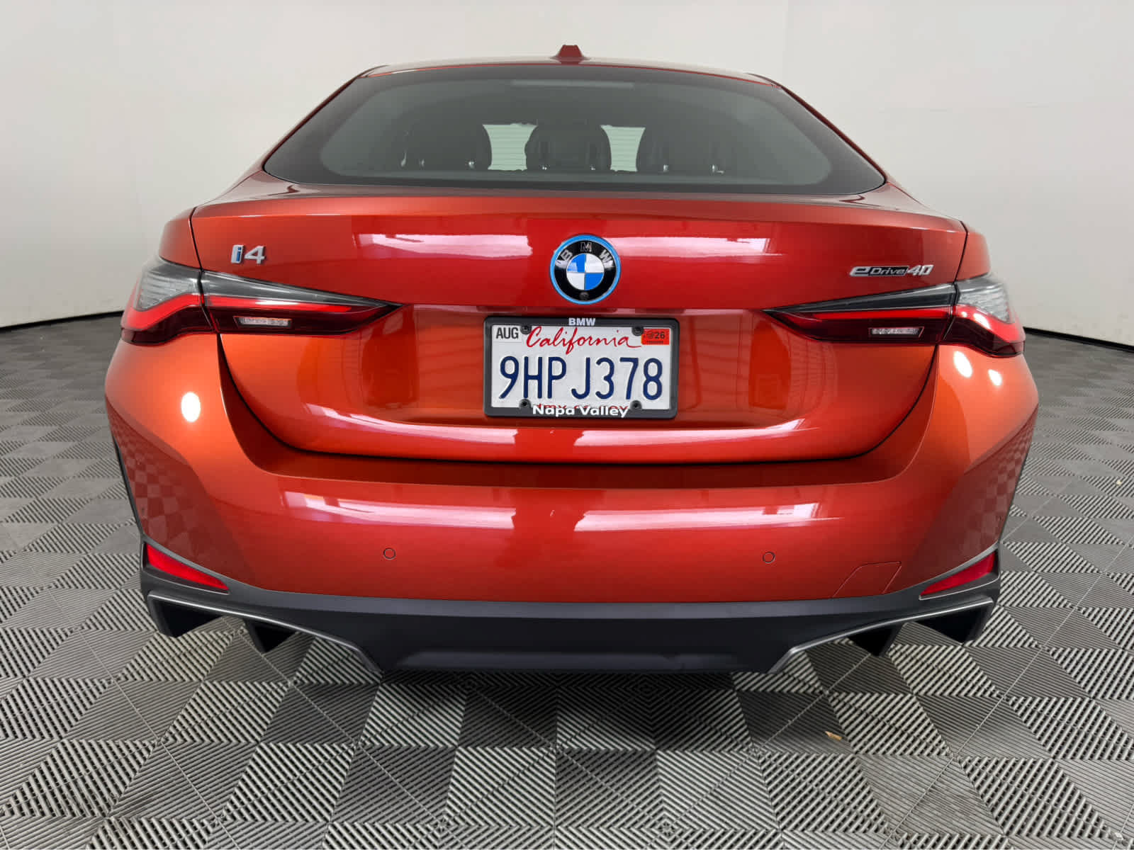 Used 2023 BMW i4 eDrive40 w/ Premium Package RWD image 4