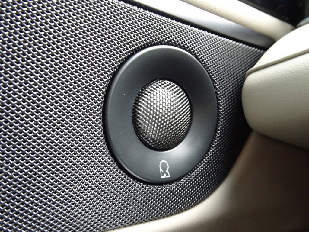 Used 2024 Lincoln Nautilus Premier w/ Equipment Group 102A AWD/4WD image 22