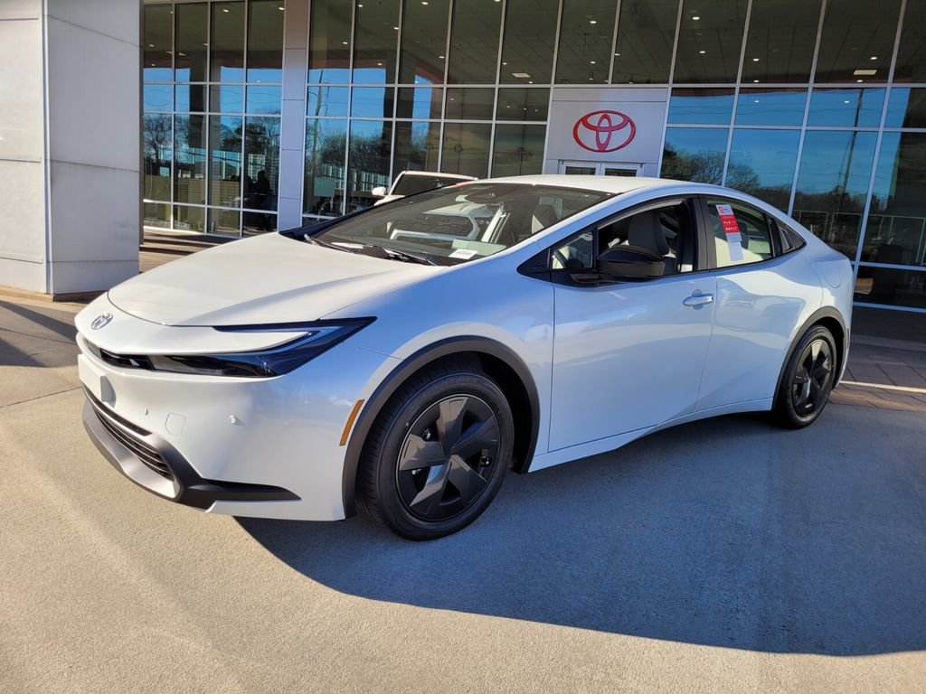 New 2026 Toyota Prius LE image 3