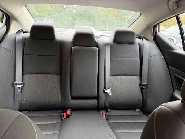 Used 2025 Nissan Altima 2.5 S FWD image 39